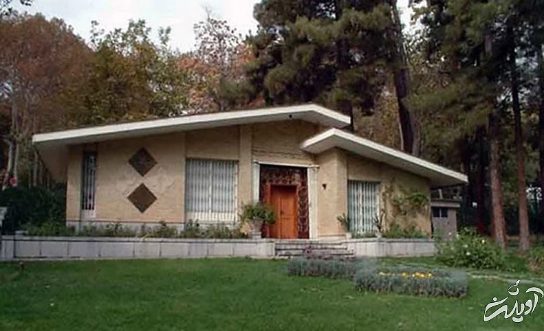 نمای بیرونی موزه مینیاتور آبکار در کاخ لیلا